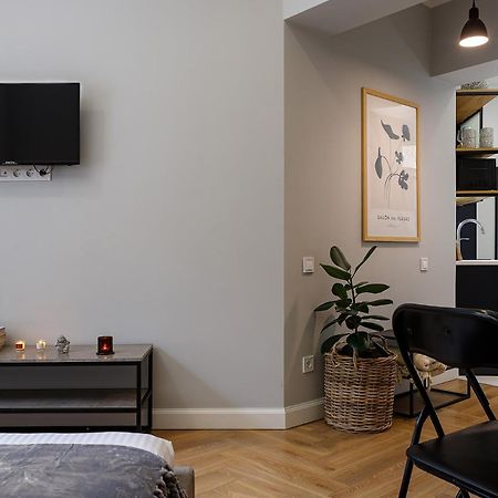 Feel Lviv! Old City Apartment Екстериор снимка