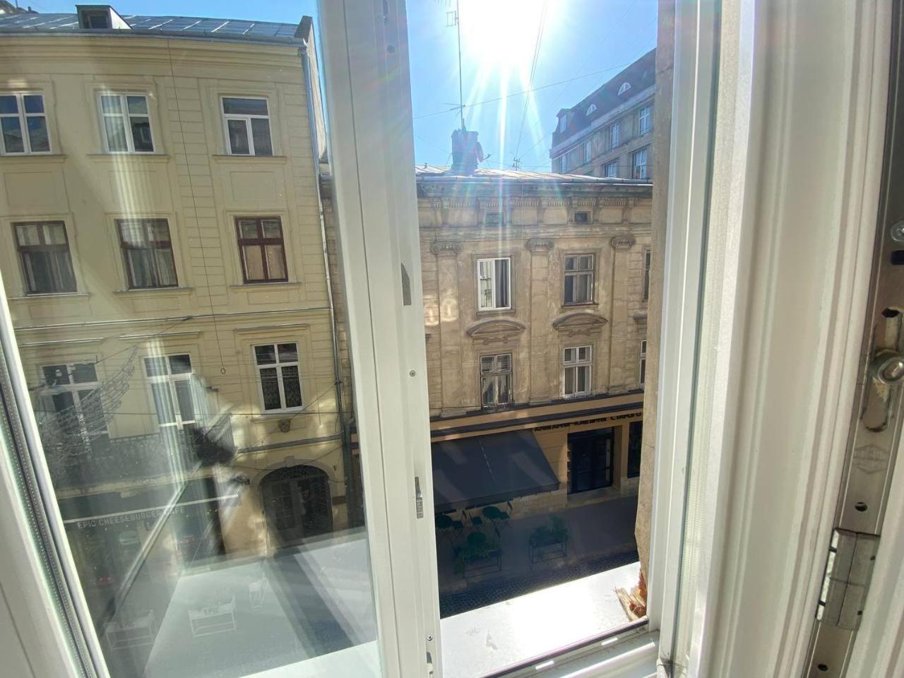 Feel Lviv! Old City Apartment Екстериор снимка